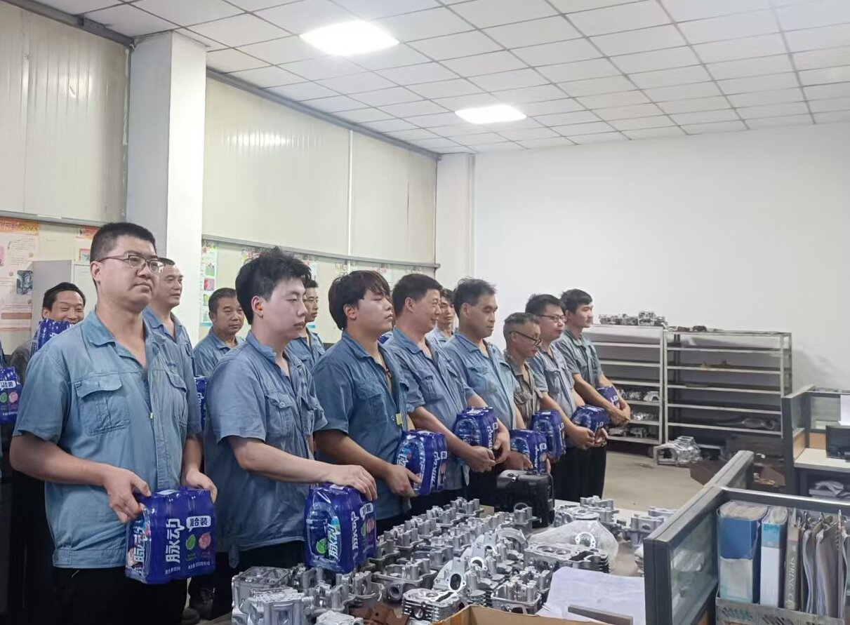 戰(zhàn)高溫、保生產(chǎn)、送清涼